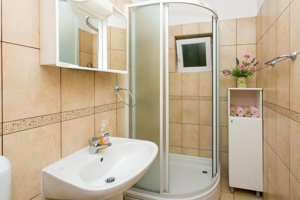 Apartments Stipo Драче Экстерьер фото